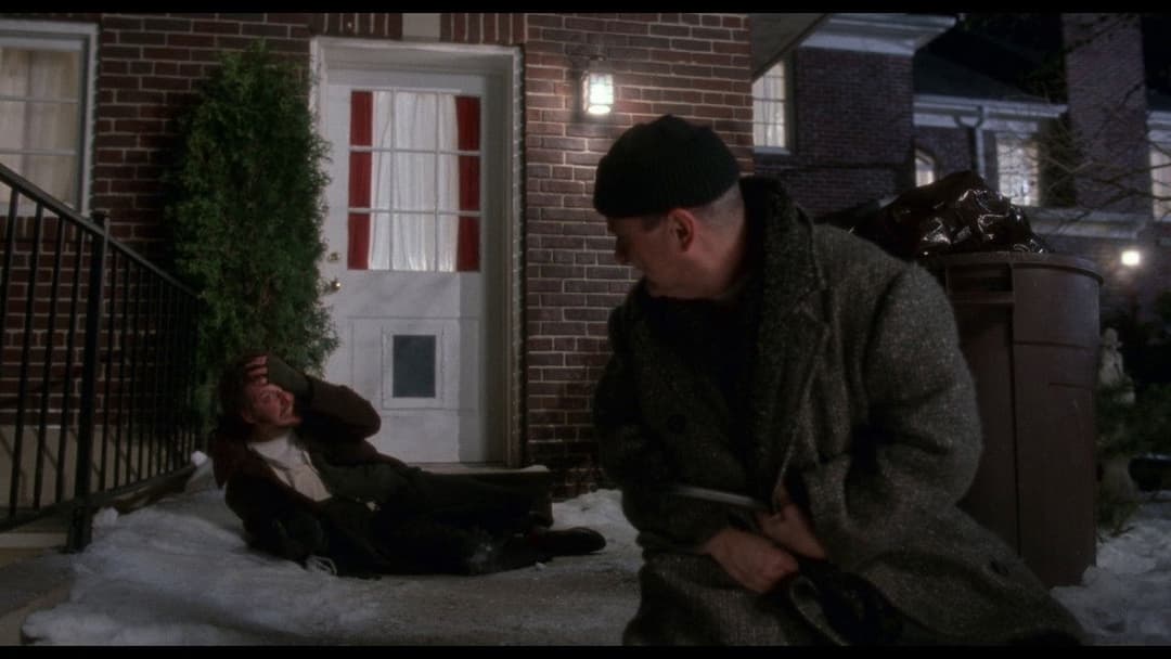 Kevin - Allein zu Haus backdrop 13