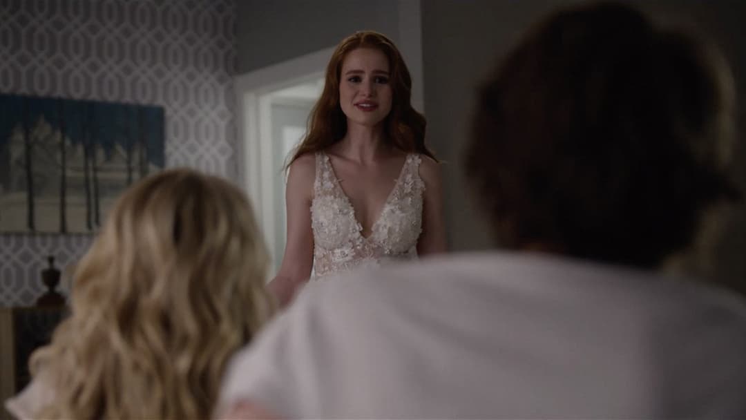 Nenn es Schicksal backdrop 3