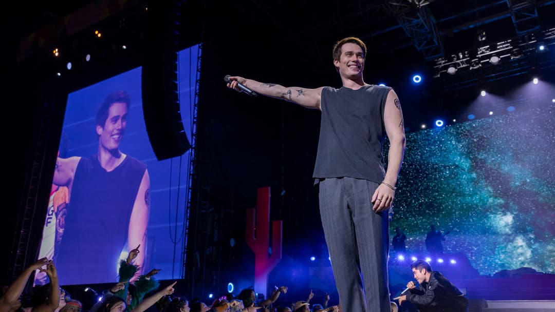 The Idea of You backdrop 4