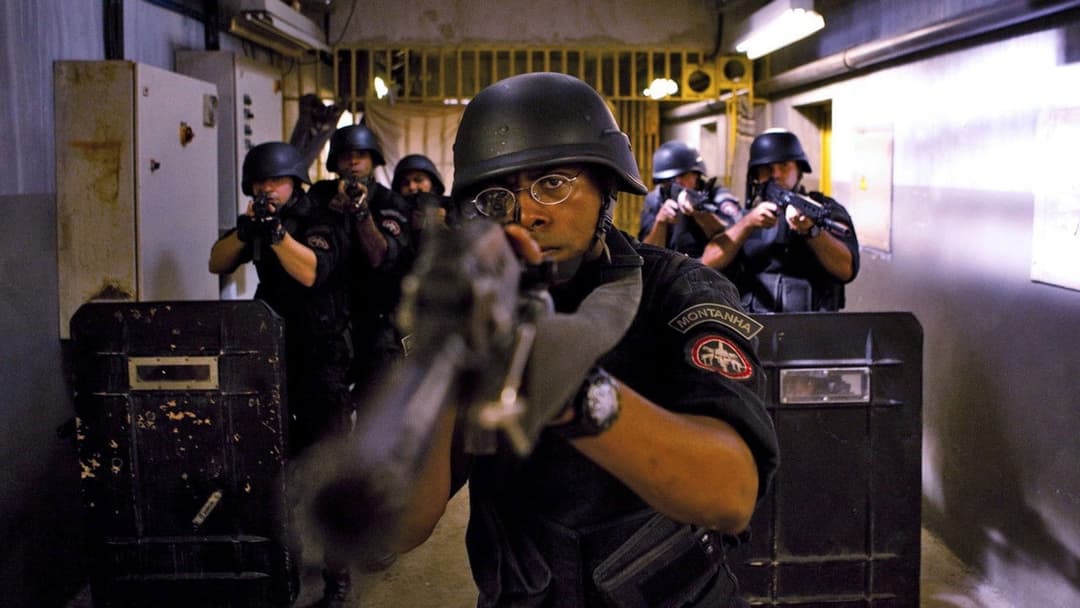 Elite Squad: The Enemy Within backdrop 9