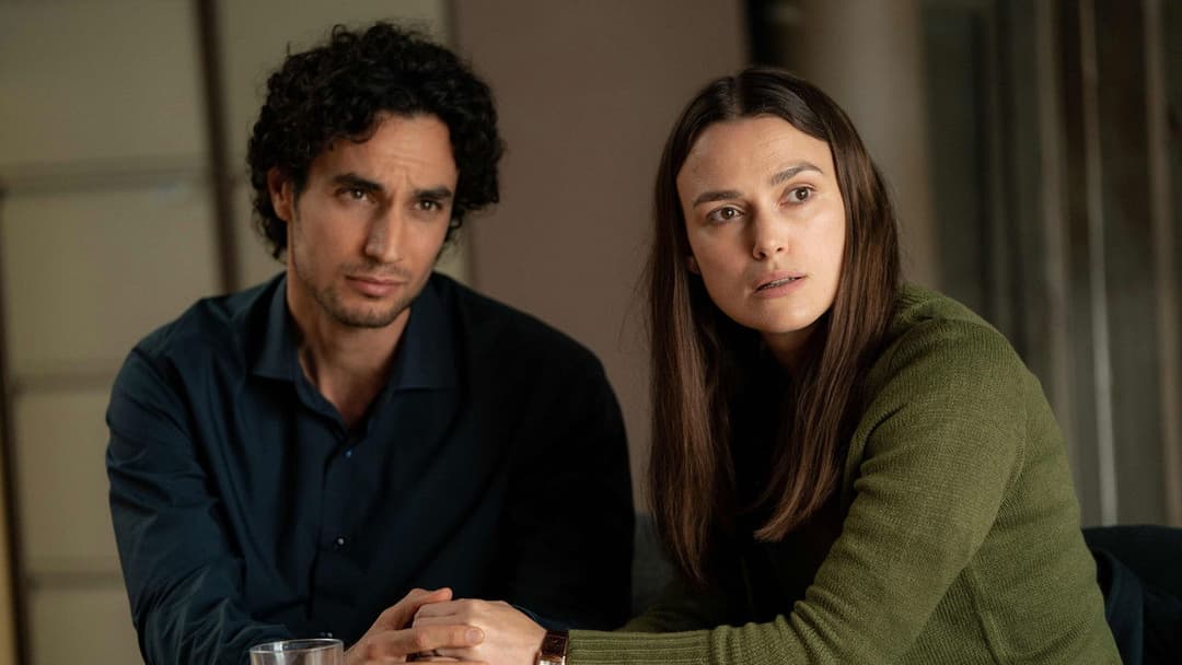 Official Secrets backdrop 11