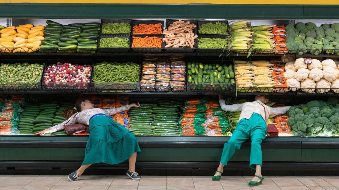 White Noise backdrop 14