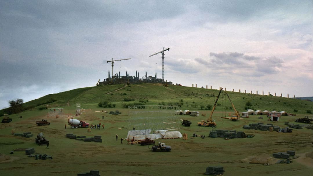 Бруталіст backdrop 7