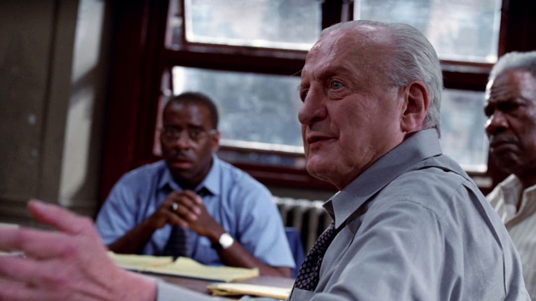 Die 12 Geschworenen backdrop 2