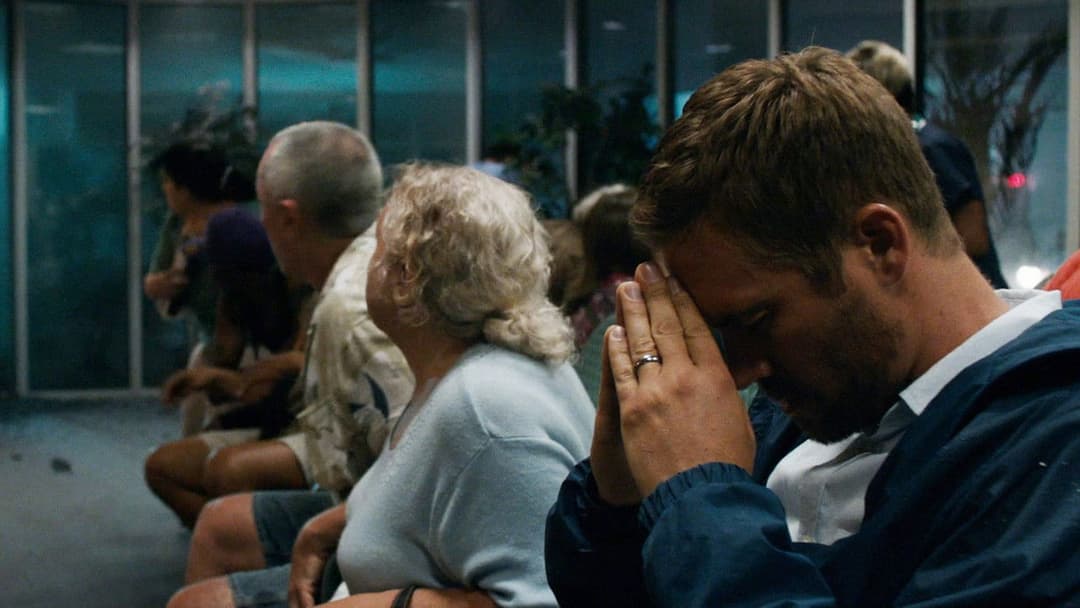 Hours - Wettlauf gegen die Zeit backdrop 2