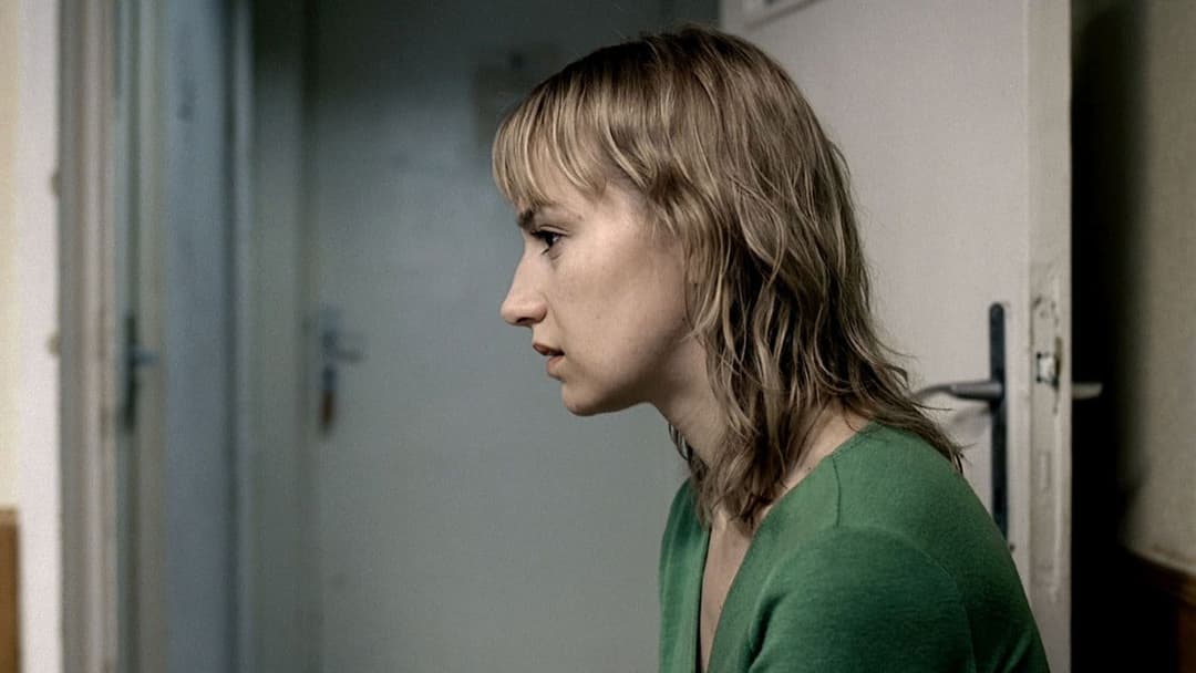 4 Months, 3 Weeks and 2 Days backdrop 11