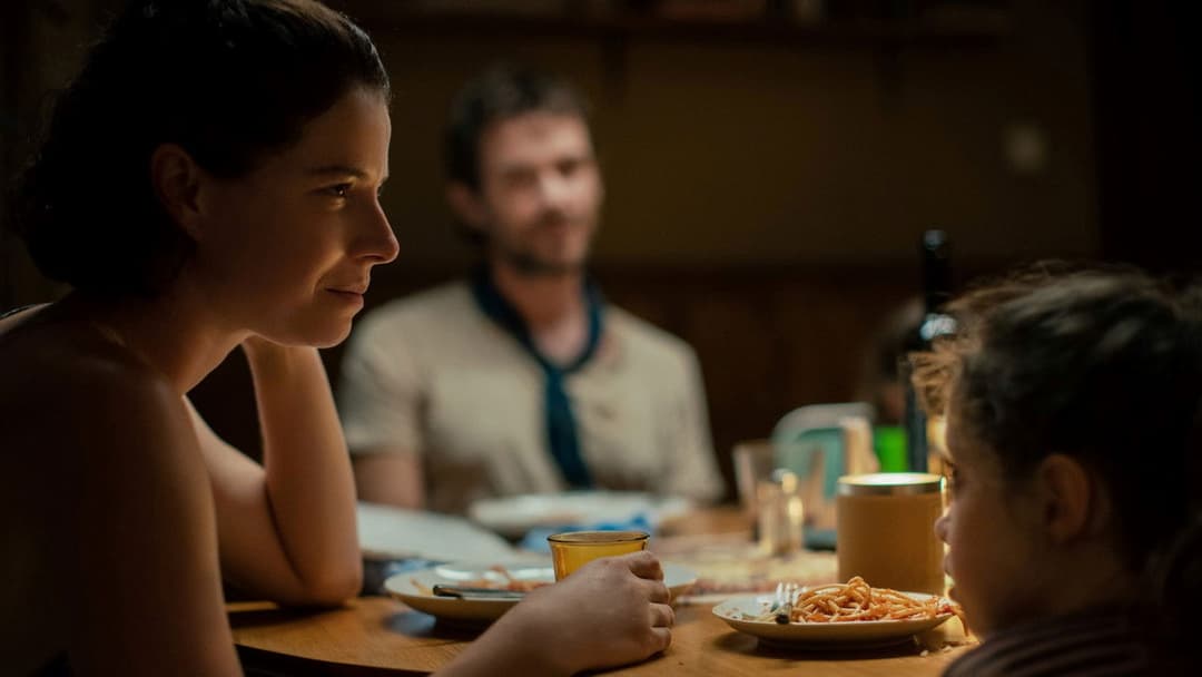 Frau im Dunkeln backdrop 12