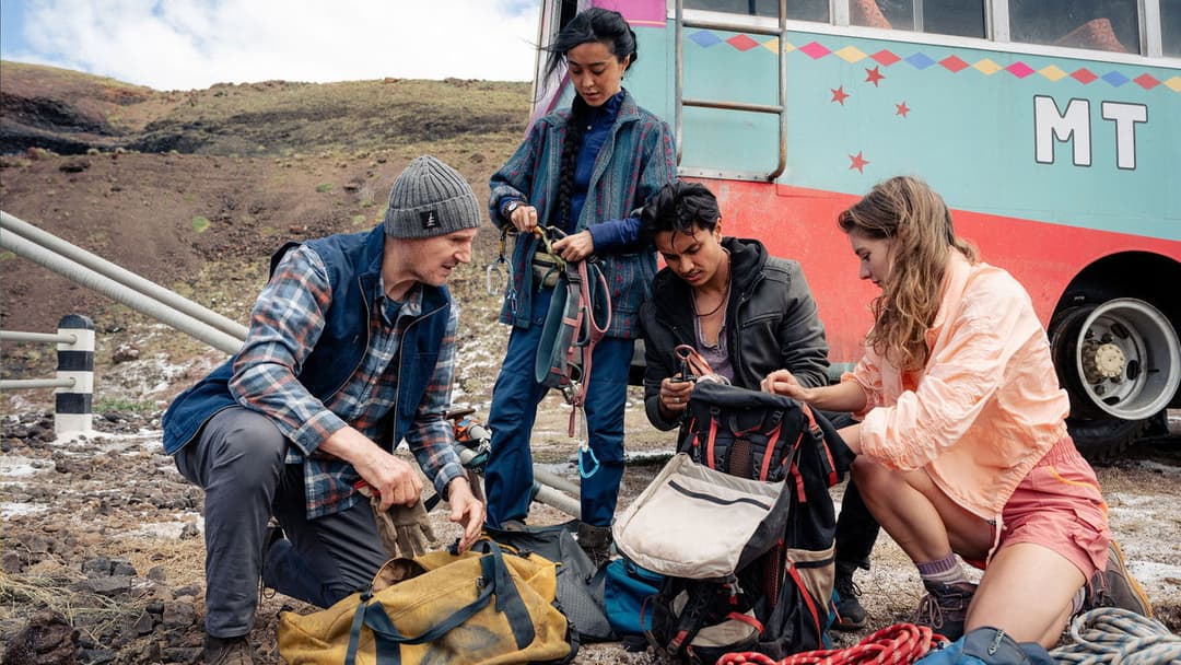 Ice Road: Vengeance backdrop 7