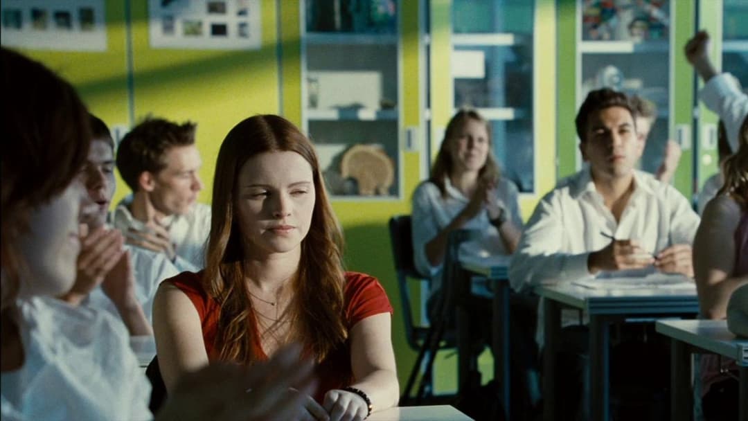 Die Welle backdrop 7