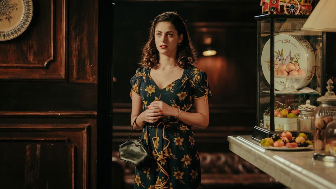 At War for Love backdrop 6