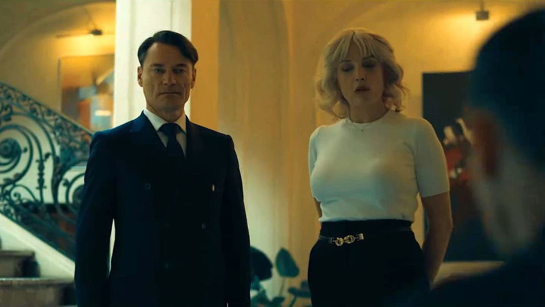 Іспанський кур'єр backdrop 9