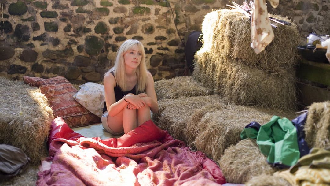 How I Live Now backdrop 13