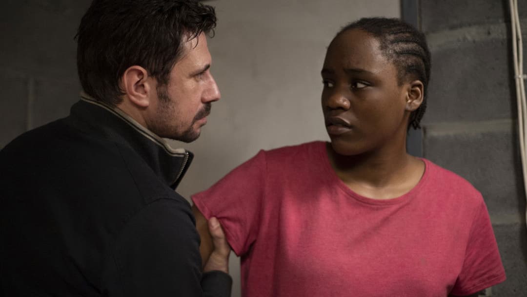 Tori & Lokita backdrop 13