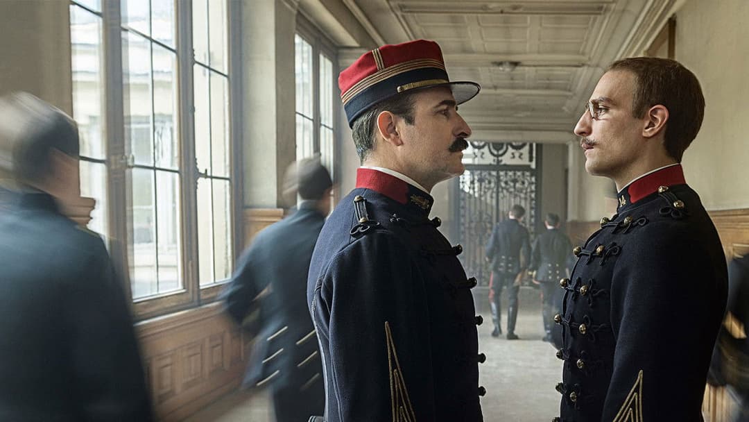 An Officer and a Spy backdrop 5