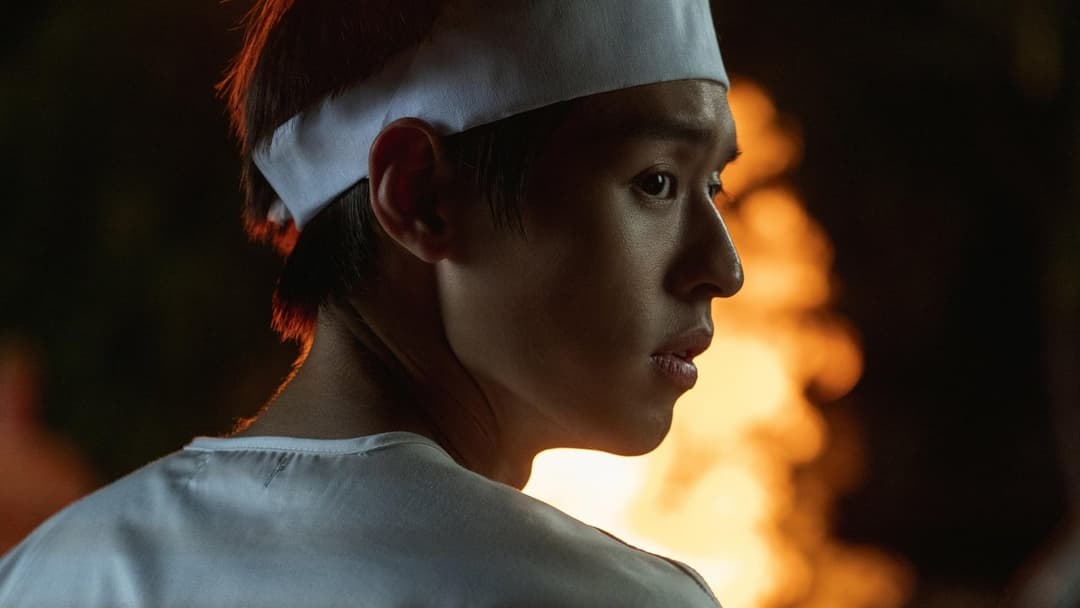 How to Make Millions Before Grandma Dies backdrop 10