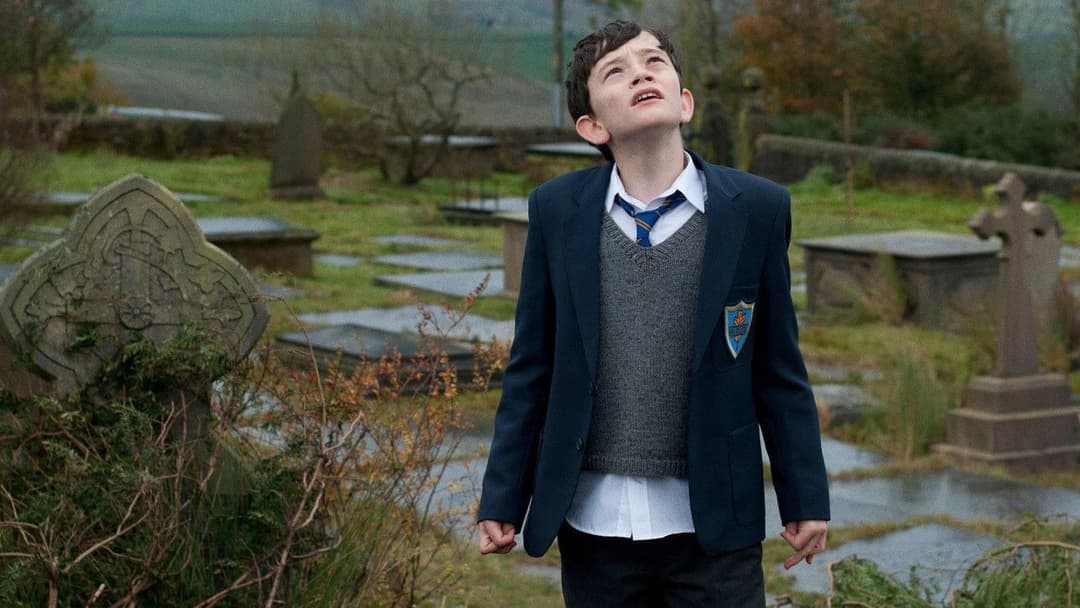 A Monster Calls backdrop 15