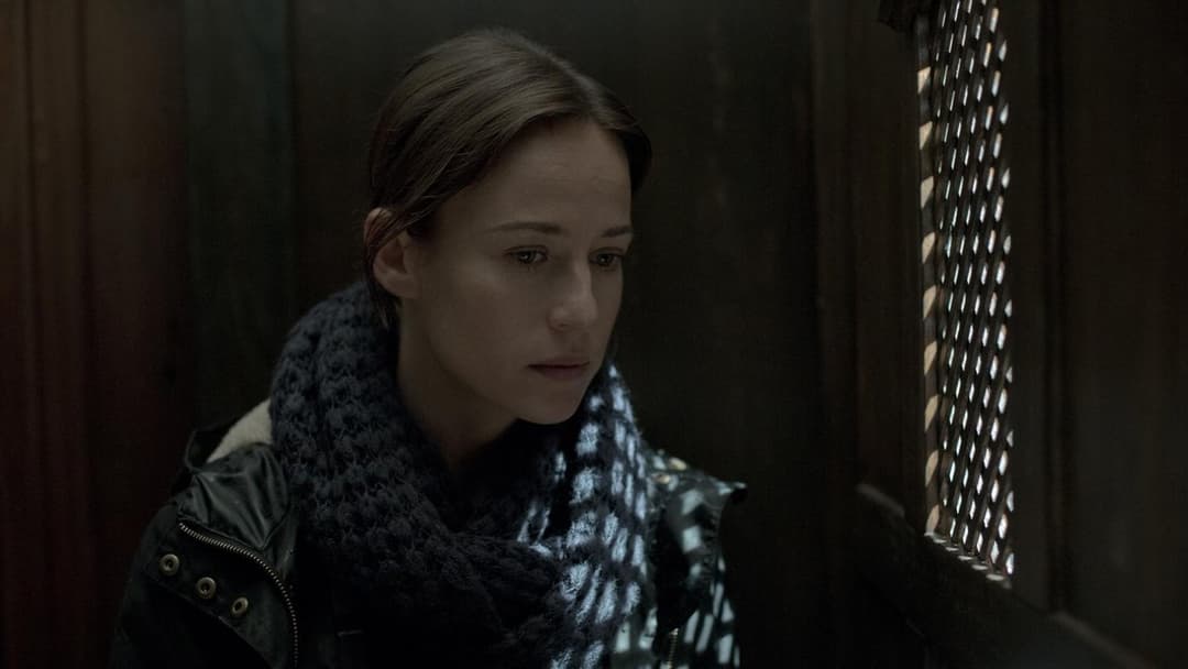 Das Tal der toten Mädchen backdrop 4