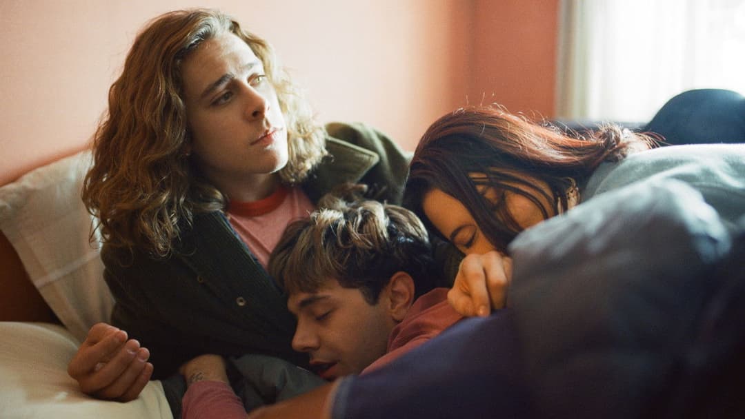 Matthias & Maxime backdrop 5