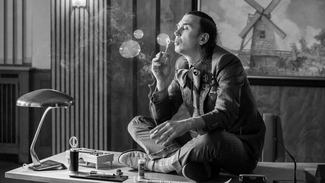 You Believe in Angels, Mr. Drowak? backdrop 10