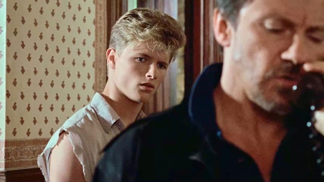 Due occhi diabolici backdrop 5