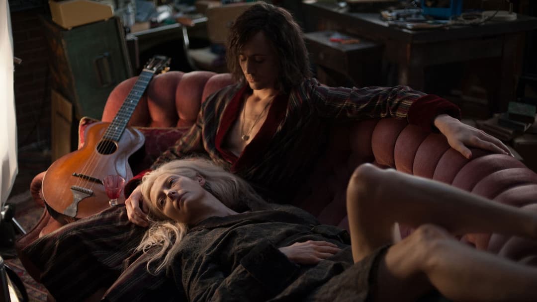 Only Lovers Left Alive backdrop 3