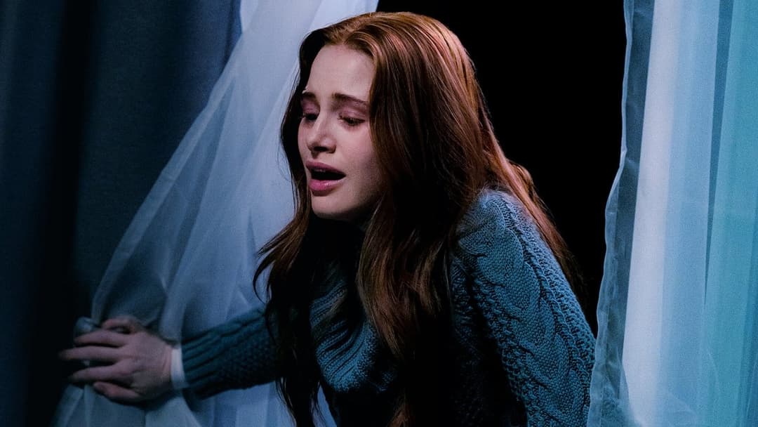 Sightless backdrop 4