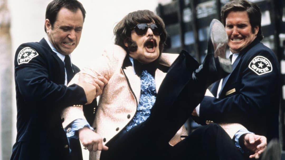 Людина з Місяця backdrop 6