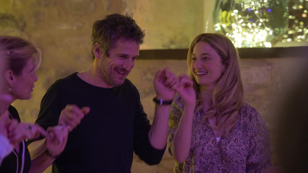 Zwischen uns das Leben backdrop 8