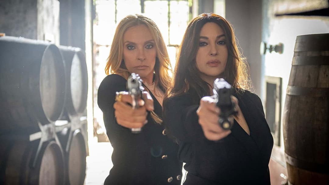 Мафія Мама backdrop 13