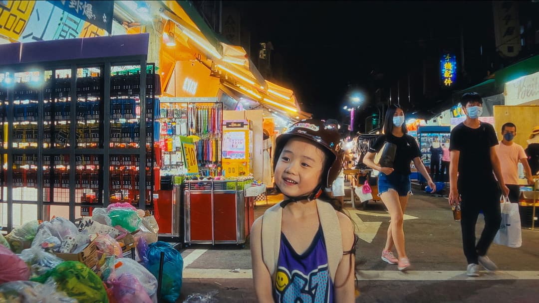 Left-Handed Girl backdrop 3