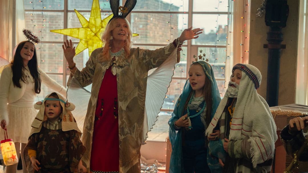 Прощавай, Джун backdrop 11