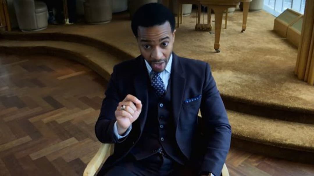 Птах високого польоту backdrop 7