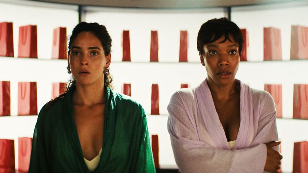 Кліпни двічі backdrop 8