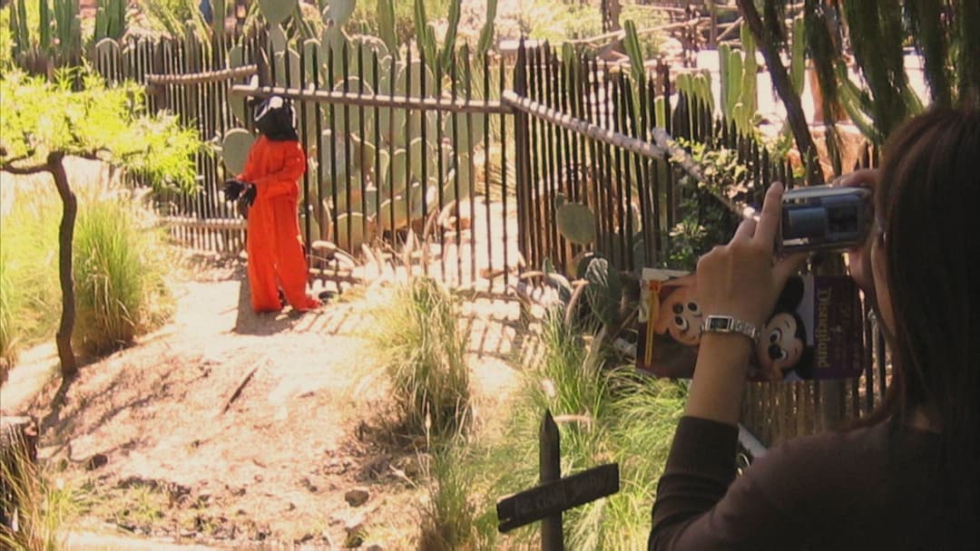 Exit Through the Gift Shop backdrop 9