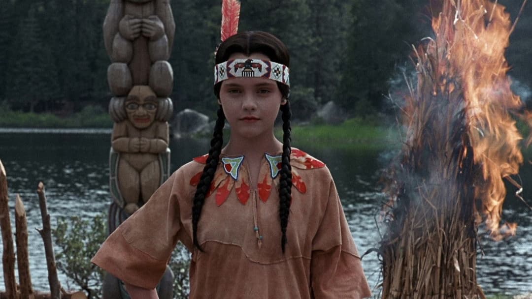 Моральні цінності сімейки Адамсів backdrop 10