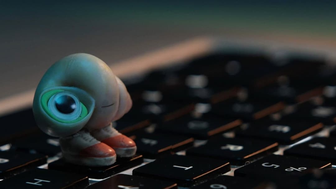 Marcel the Shell with Shoes On backdrop 6