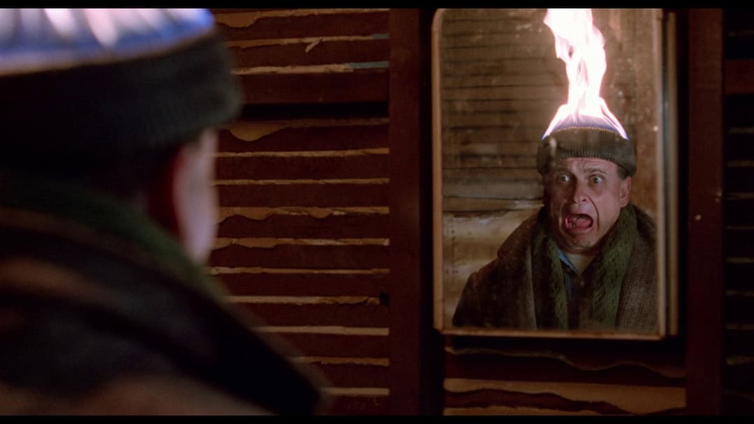 Kevin - Allein in New York backdrop 19