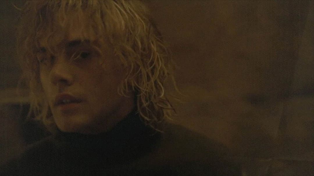 Tom at the Farm backdrop 14