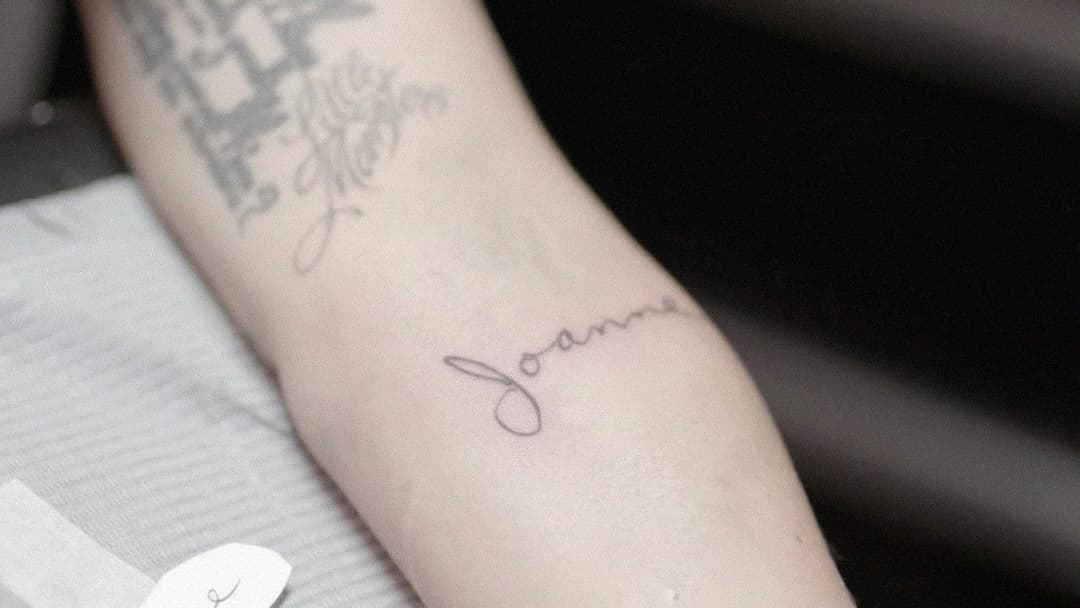 Gaga: Five Foot Two backdrop 6