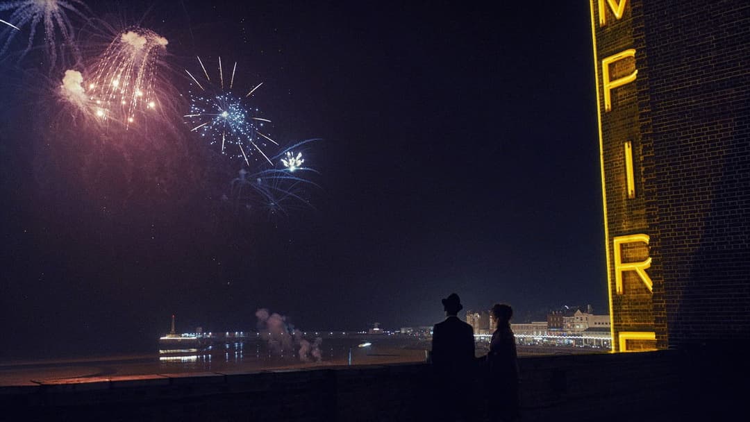 Empire of Light backdrop 2