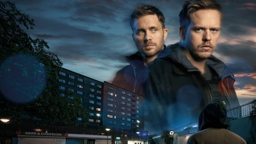 Beck 54 - In the shadows backdrop 1