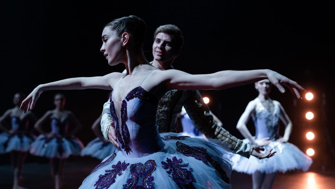 The American backdrop 20