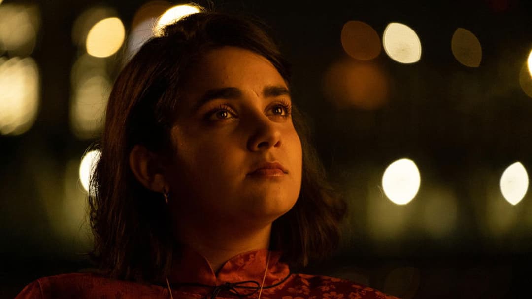 The Broken Hearts Gallery backdrop 20