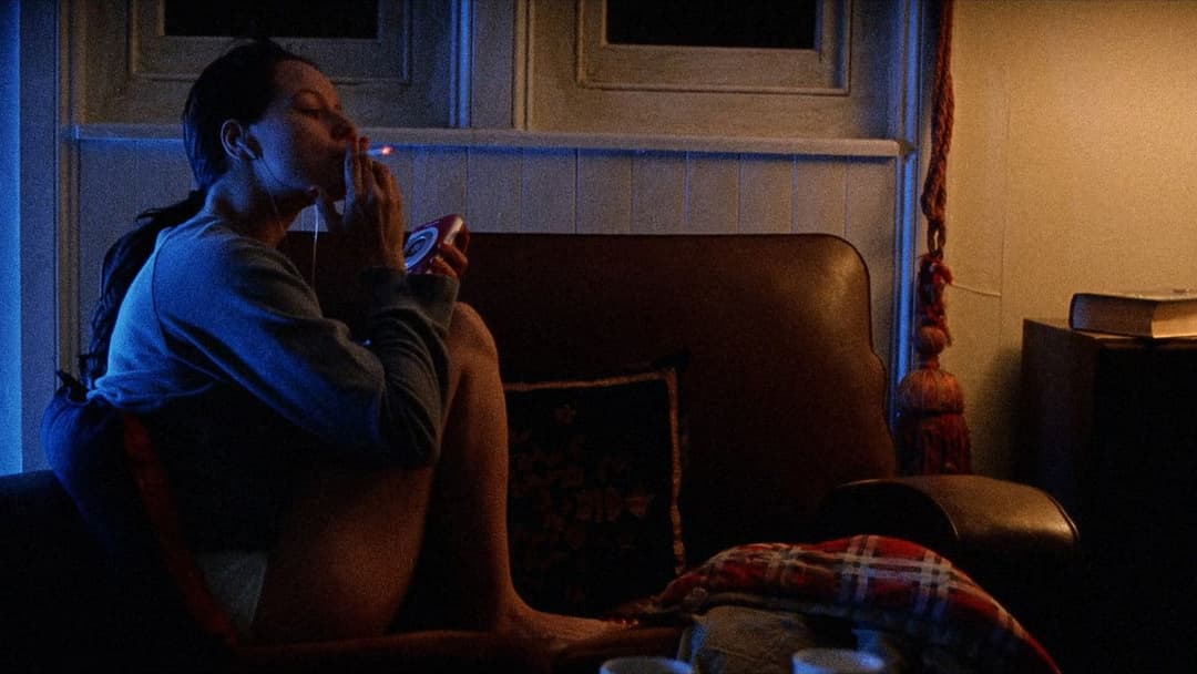 Morvern Callar backdrop 9