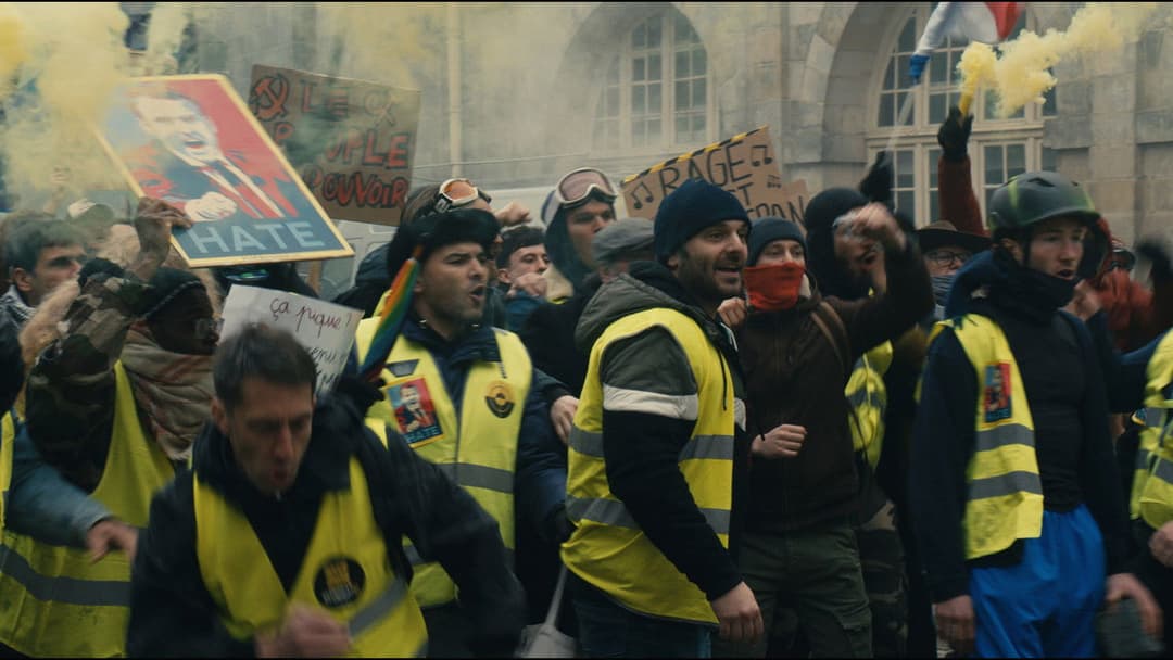 The Divide backdrop 11