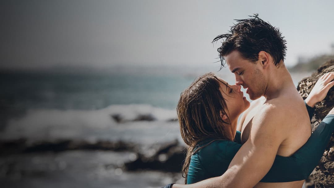 Culpa Tuya - Deine Schuld backdrop 12