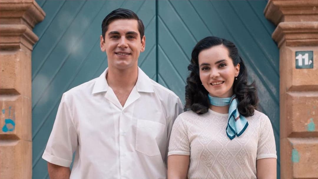 Kıbrıs Türküsü backdrop 1 1