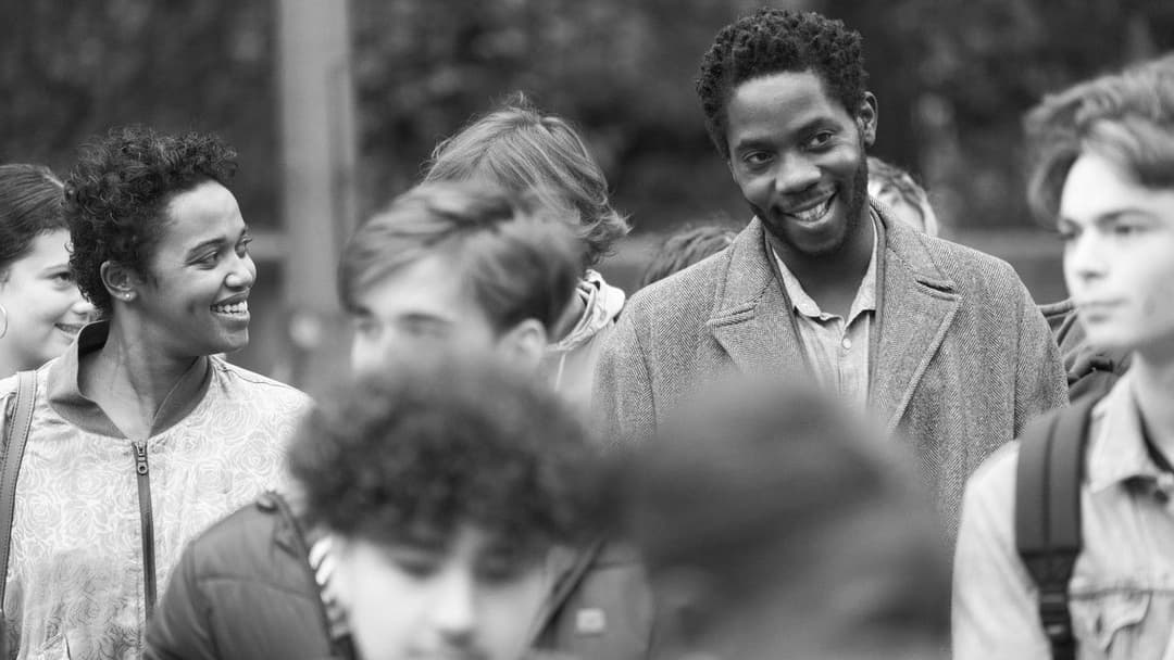 Wo in Paris die Sonne aufgeht backdrop 5