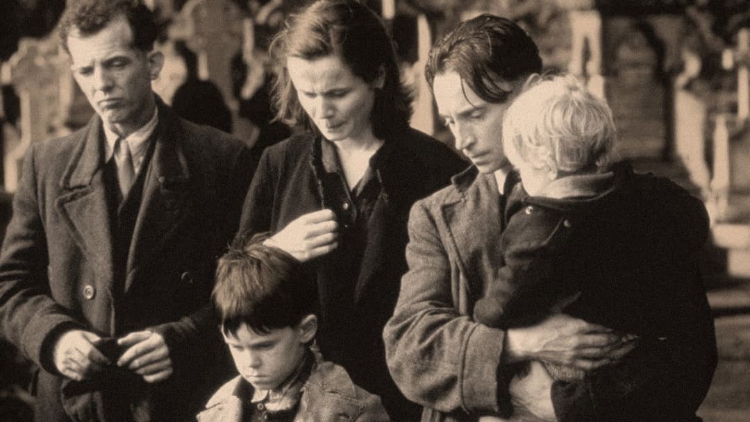 Прах Анджели backdrop 3