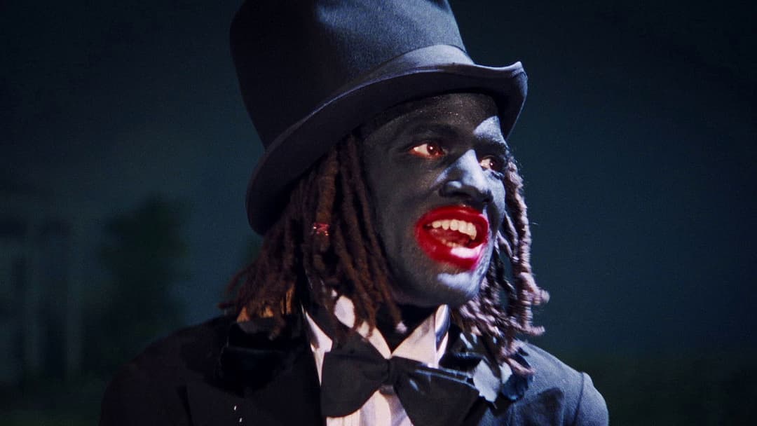 It’s Showtime backdrop 3